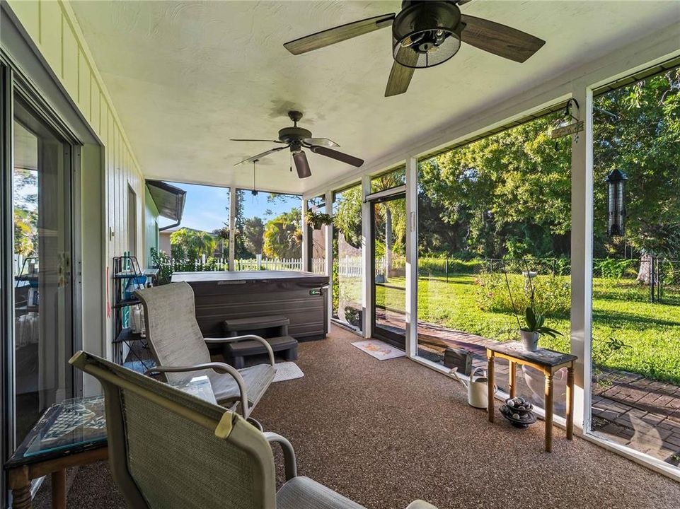 For Sale: $449,000 (2 beds, 2 baths, 1658 Square Feet)