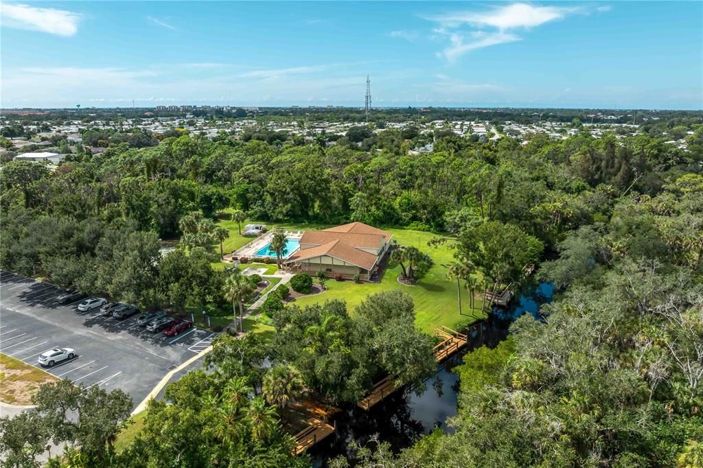 For Sale: $449,000 (2 beds, 2 baths, 1658 Square Feet)