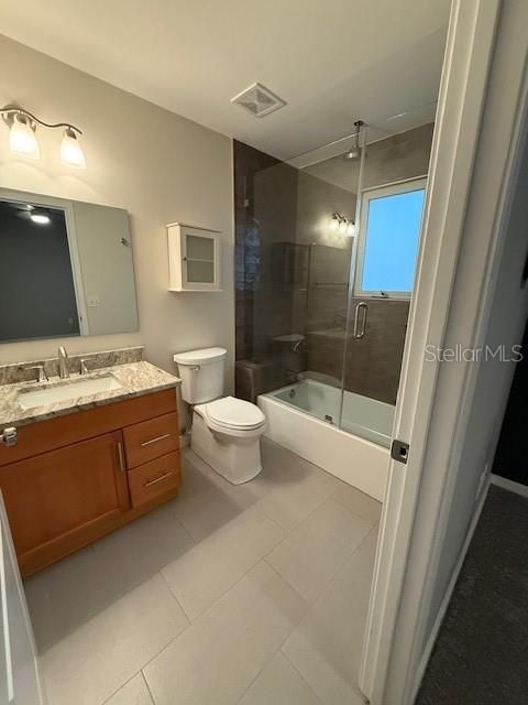 En Renta: $4,750 (3 camas, 3 baños, 1835 Pies cuadrados)