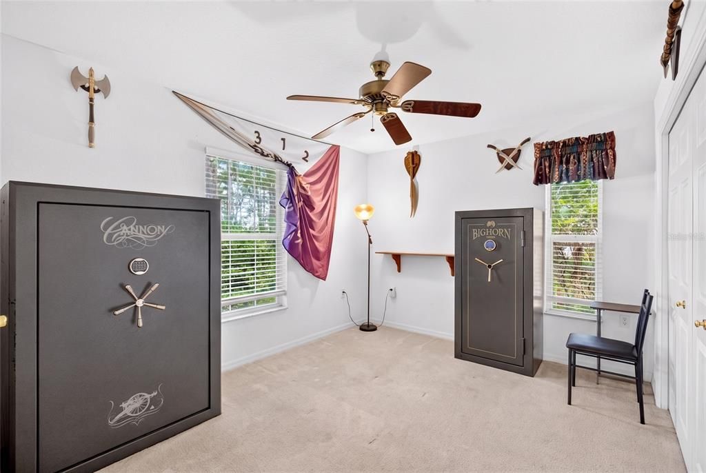 For Sale: $349,900 (3 beds, 2 baths, 1618 Square Feet)
