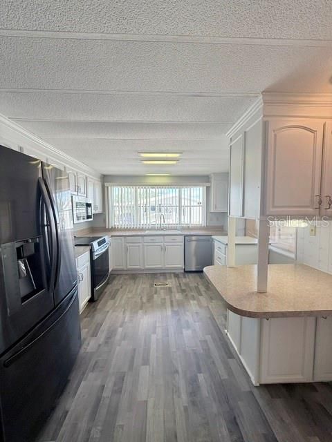 En Venta: $89,900 (3 camas, 2 baños, 2064 Pies cuadrados)