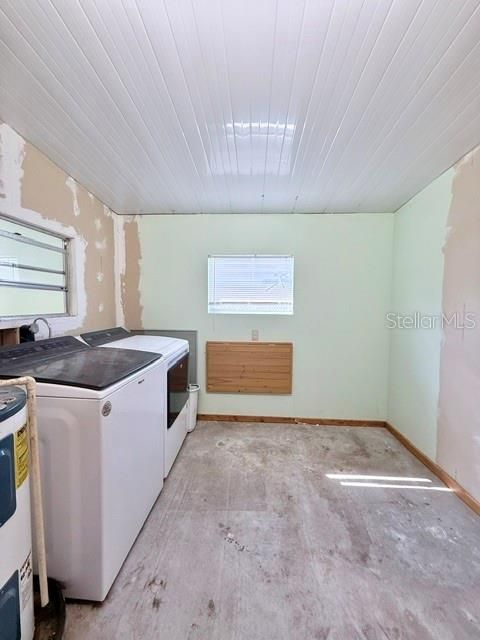 En Venta: $89,900 (3 camas, 2 baños, 2064 Pies cuadrados)