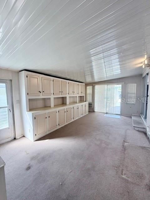 En Venta: $89,900 (3 camas, 2 baños, 2064 Pies cuadrados)