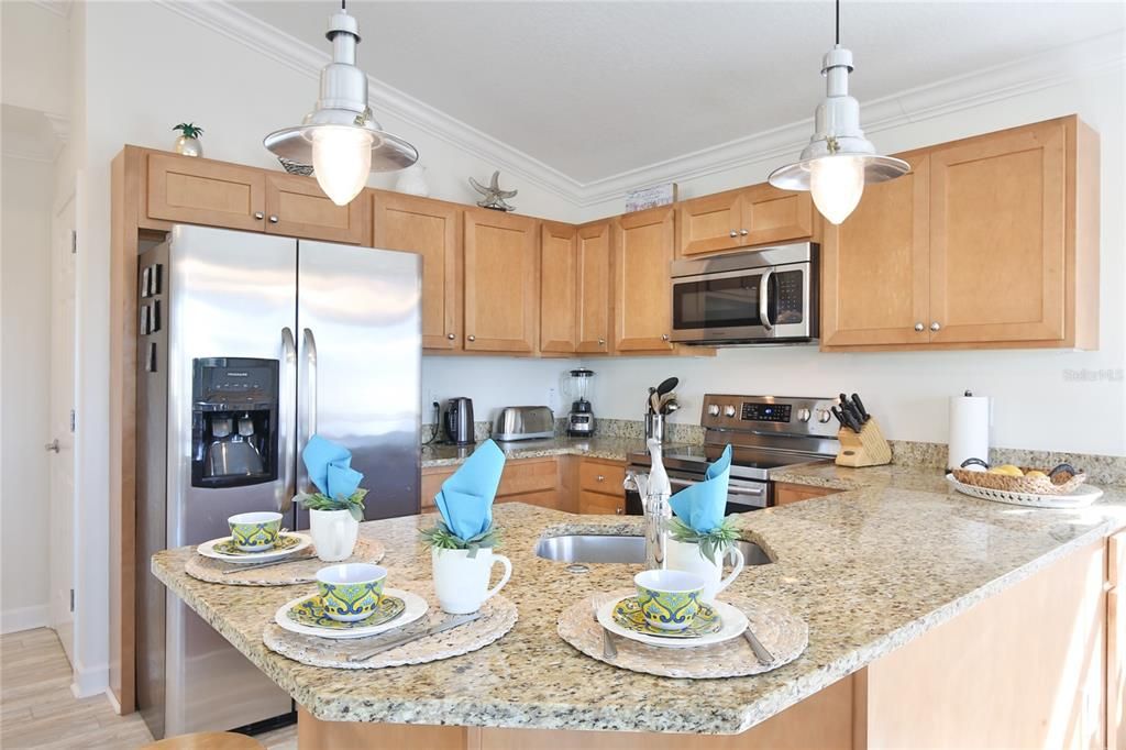 For Sale: $1,085,000 (3 beds, 2 baths, 1338 Square Feet)