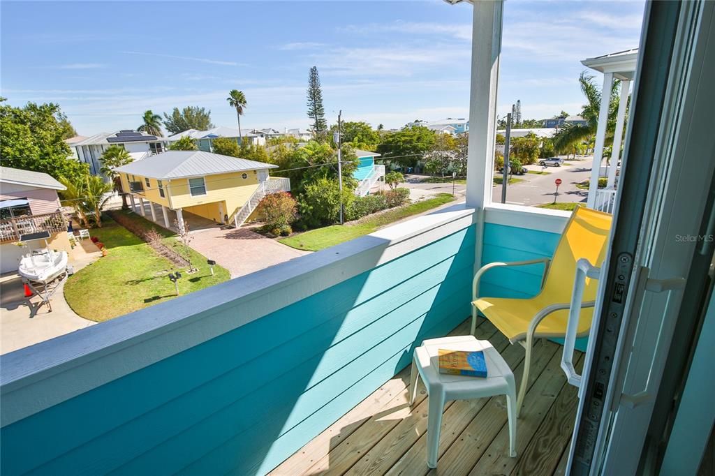 For Sale: $1,085,000 (3 beds, 2 baths, 1338 Square Feet)