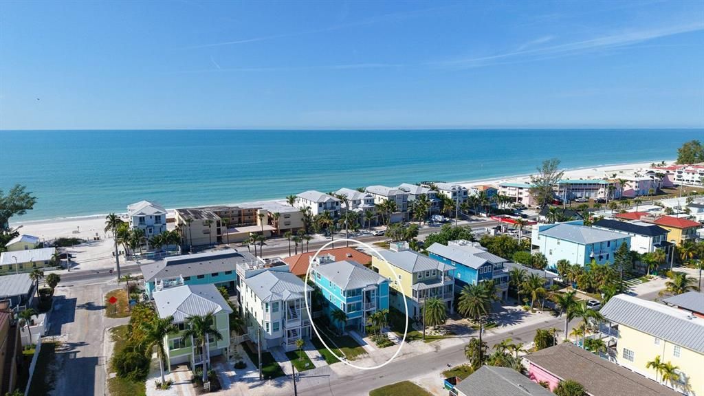 For Sale: $1,085,000 (3 beds, 2 baths, 1338 Square Feet)