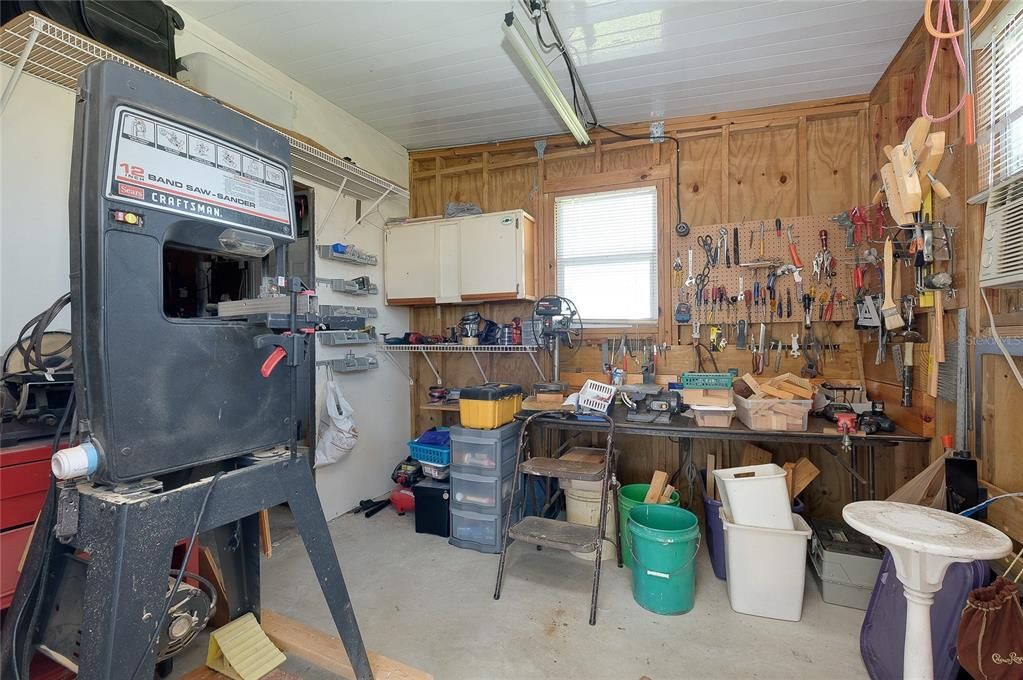 For Sale: $130,000 (2 beds, 2 baths, 1155 Square Feet)
