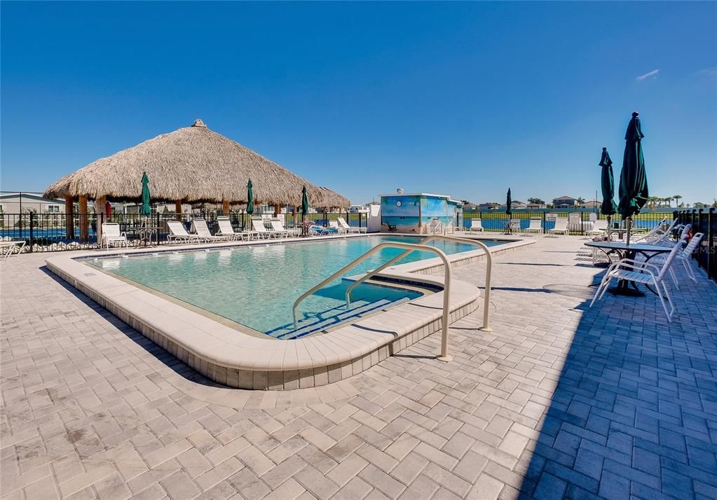 For Sale: $130,000 (2 beds, 2 baths, 1155 Square Feet)