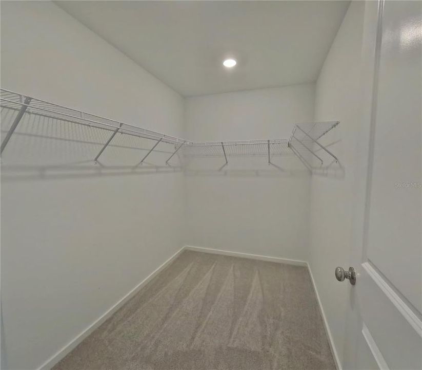 En Renta: $2,350 (4 camas, 2 baños, 1742 Pies cuadrados)