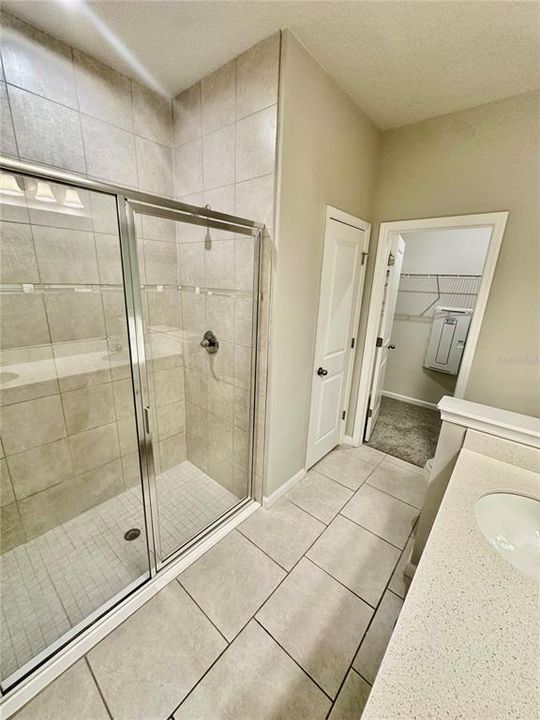 For Sale: $319,900 (3 beds, 2 baths, 1860 Square Feet)