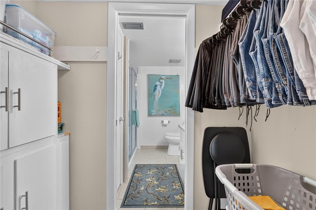 For Sale: $155,000 (2 beds, 2 baths, 1068 Square Feet)
