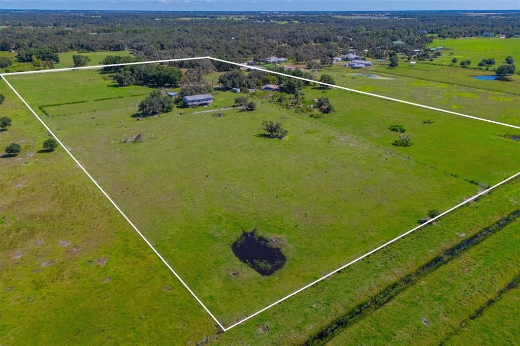 待售: $1,100,000 (20.00 acres)