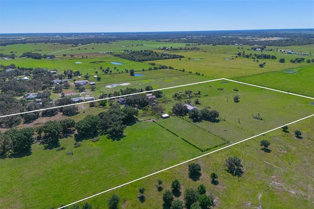 待售: $1,100,000 (20.00 acres)