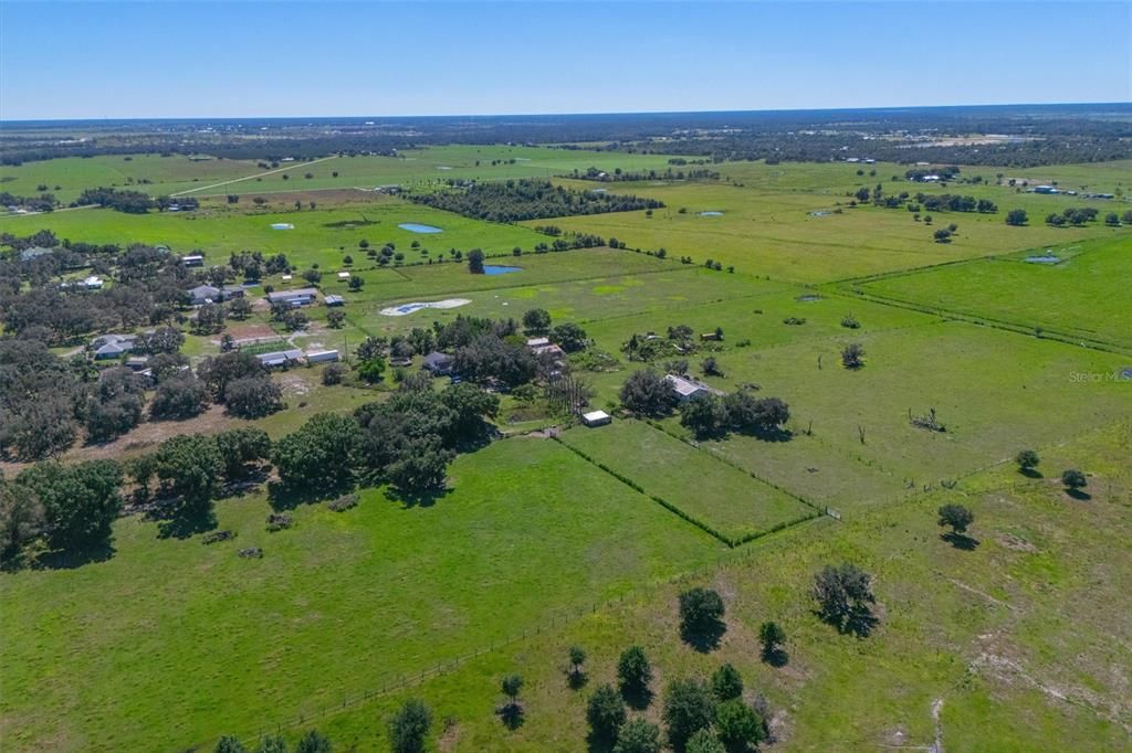 待售: $1,100,000 (20.00 acres)