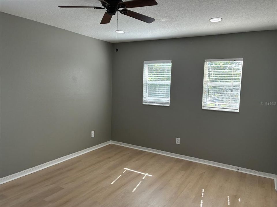 For Rent: $2,500 (3 beds, 2 baths, 1536 Square Feet)