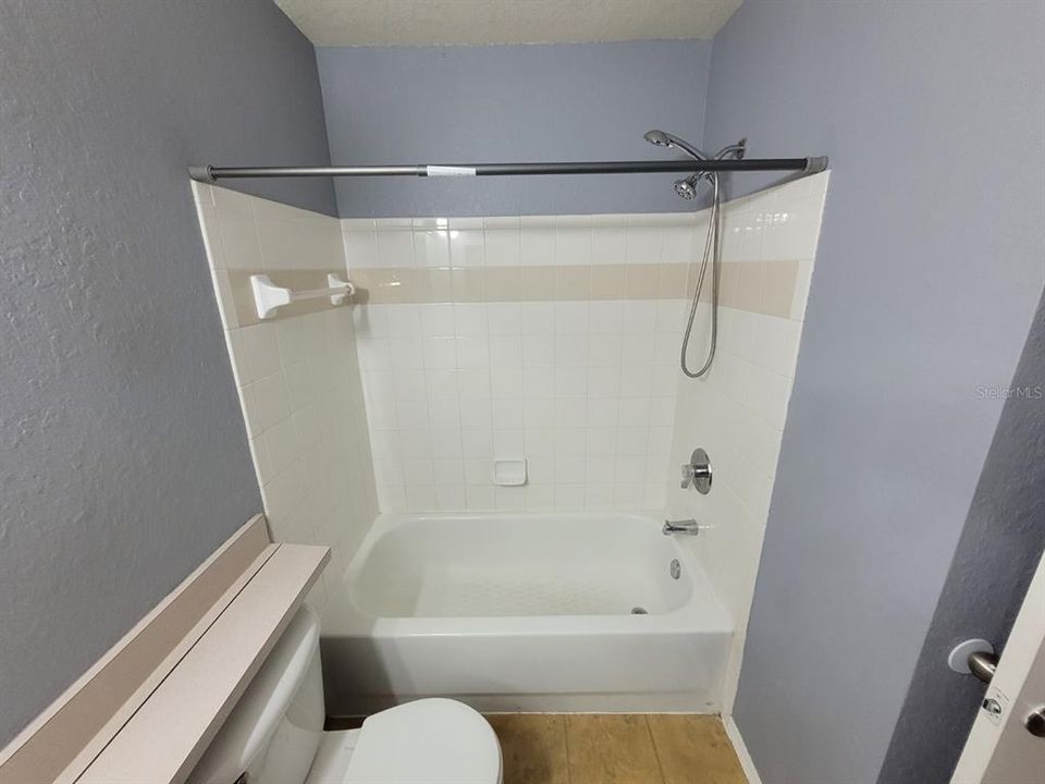 For Rent: $1,595 (3 beds, 2 baths, 1278 Square Feet)