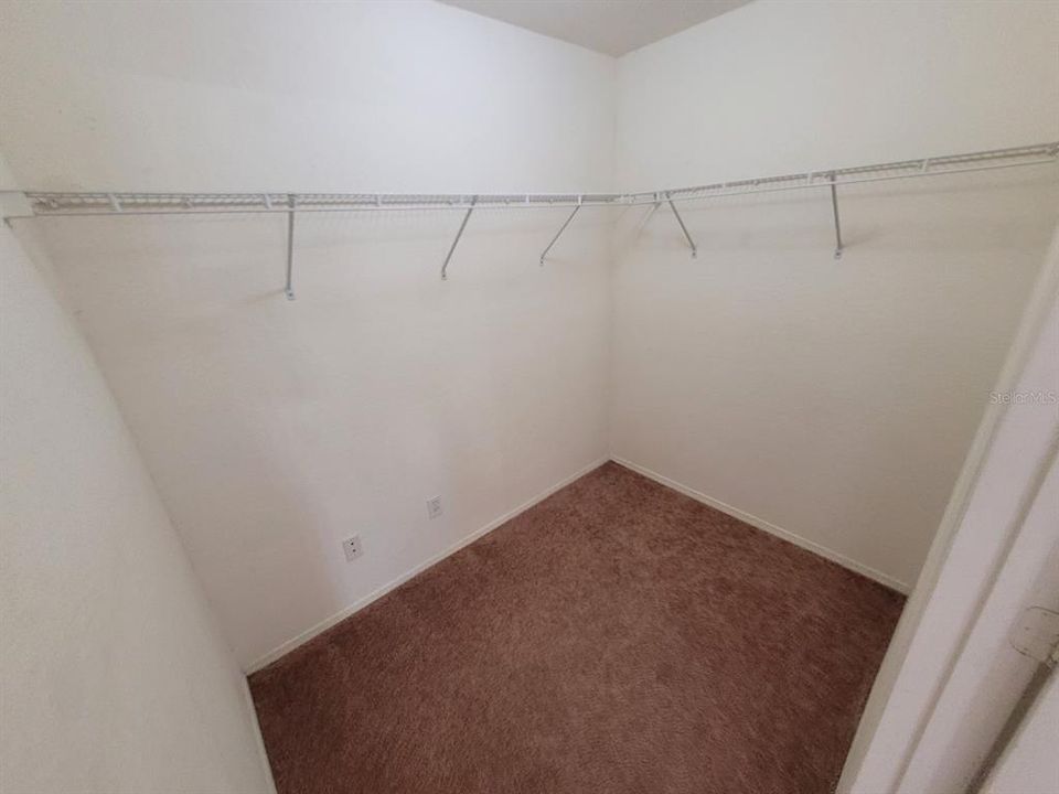 For Rent: $1,595 (3 beds, 2 baths, 1278 Square Feet)