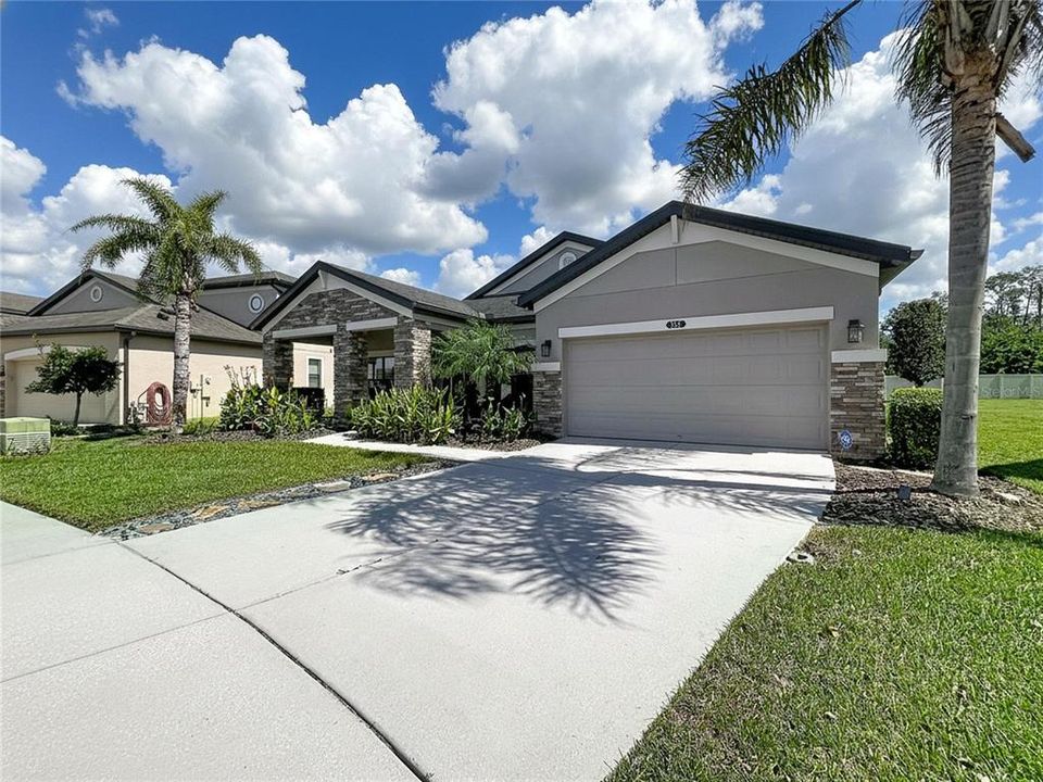 For Sale: $675,000 (3 beds, 3 baths, 3110 Square Feet)