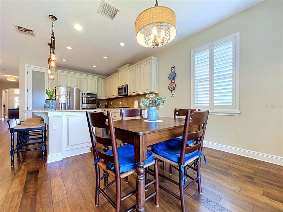 For Sale: $675,000 (3 beds, 3 baths, 3110 Square Feet)