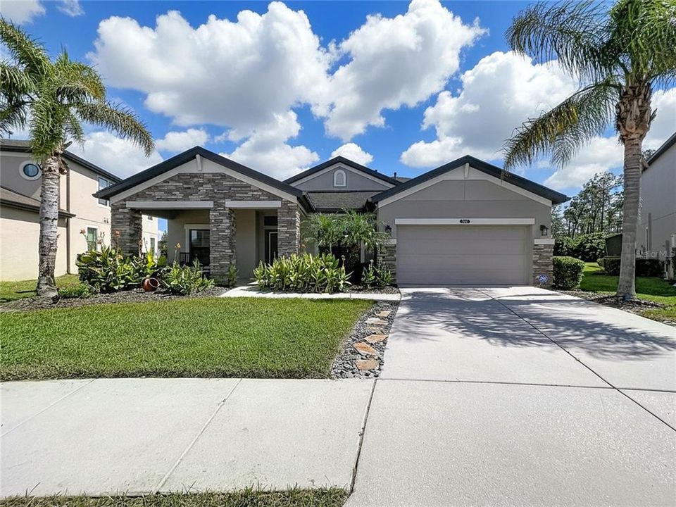 For Sale: $675,000 (3 beds, 3 baths, 3110 Square Feet)