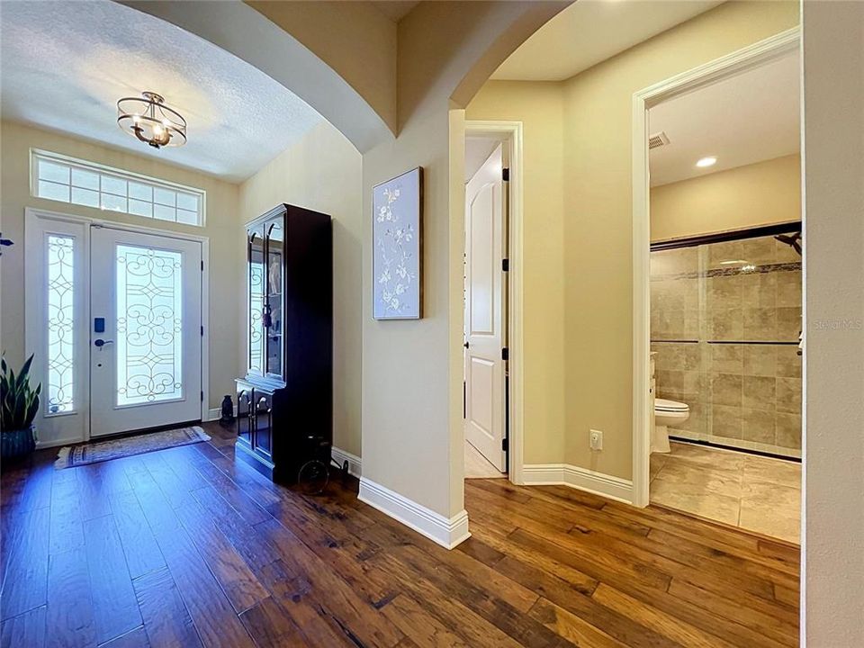 For Sale: $675,000 (3 beds, 3 baths, 3110 Square Feet)