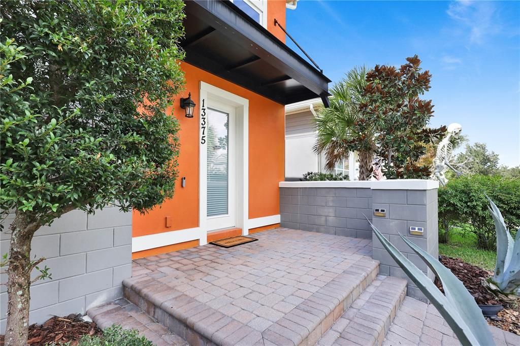 En Venta: $825,000 (5 camas, 4 baños, 3002 Pies cuadrados)