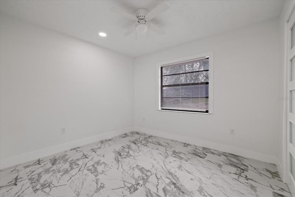 For Sale: $475,000 (4 beds, 2 baths, 2084 Square Feet)