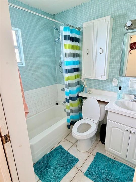 For Sale: $259,000 (1 beds, 1 baths, 522 Square Feet)