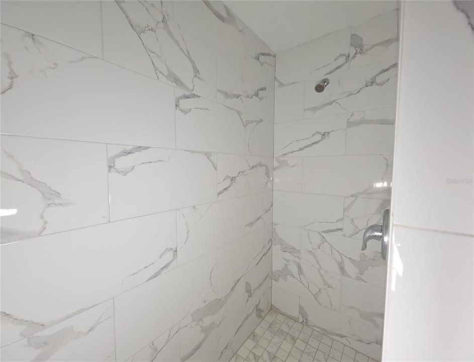 For Sale: $326,000 (4 beds, 2 baths, 1820 Square Feet)