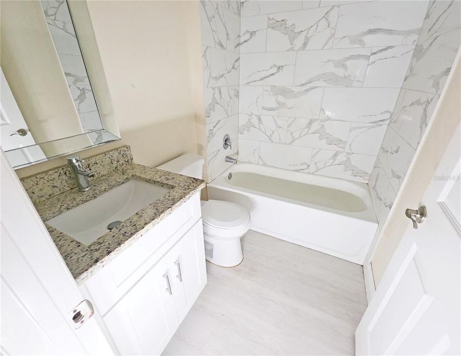 For Sale: $326,000 (4 beds, 2 baths, 1820 Square Feet)