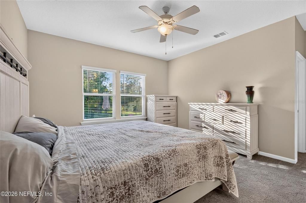 For Sale: $365,000 (3 beds, 2 baths, 1737 Square Feet)