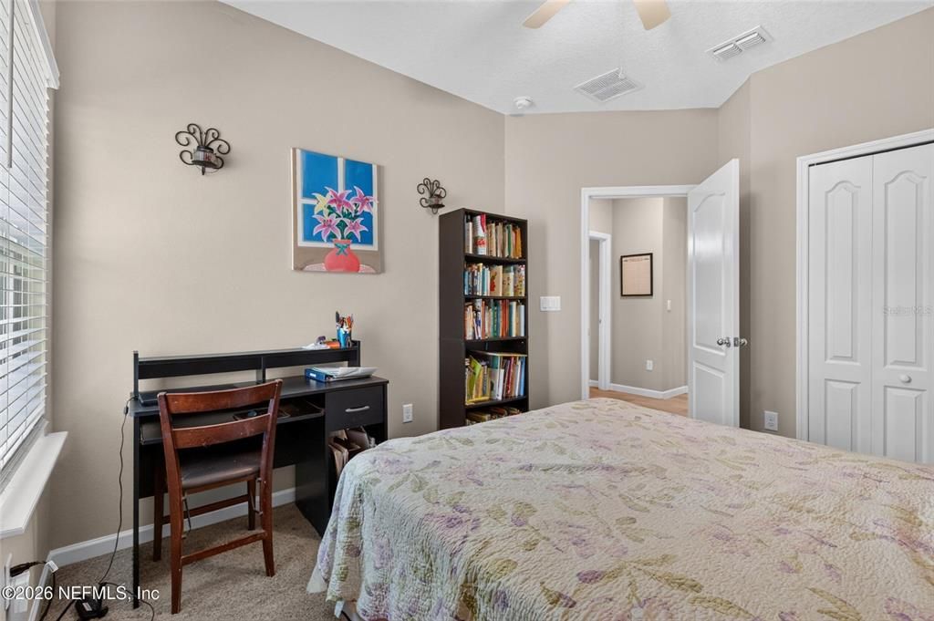 For Sale: $365,000 (3 beds, 2 baths, 1737 Square Feet)