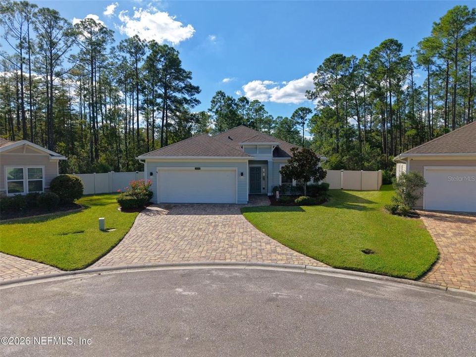 For Sale: $365,000 (3 beds, 2 baths, 1737 Square Feet)