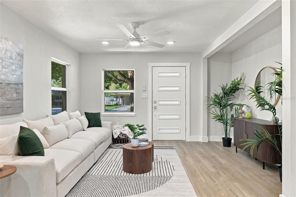 En Venta: $559,000 (3 camas, 2 baños, 1493 Pies cuadrados)