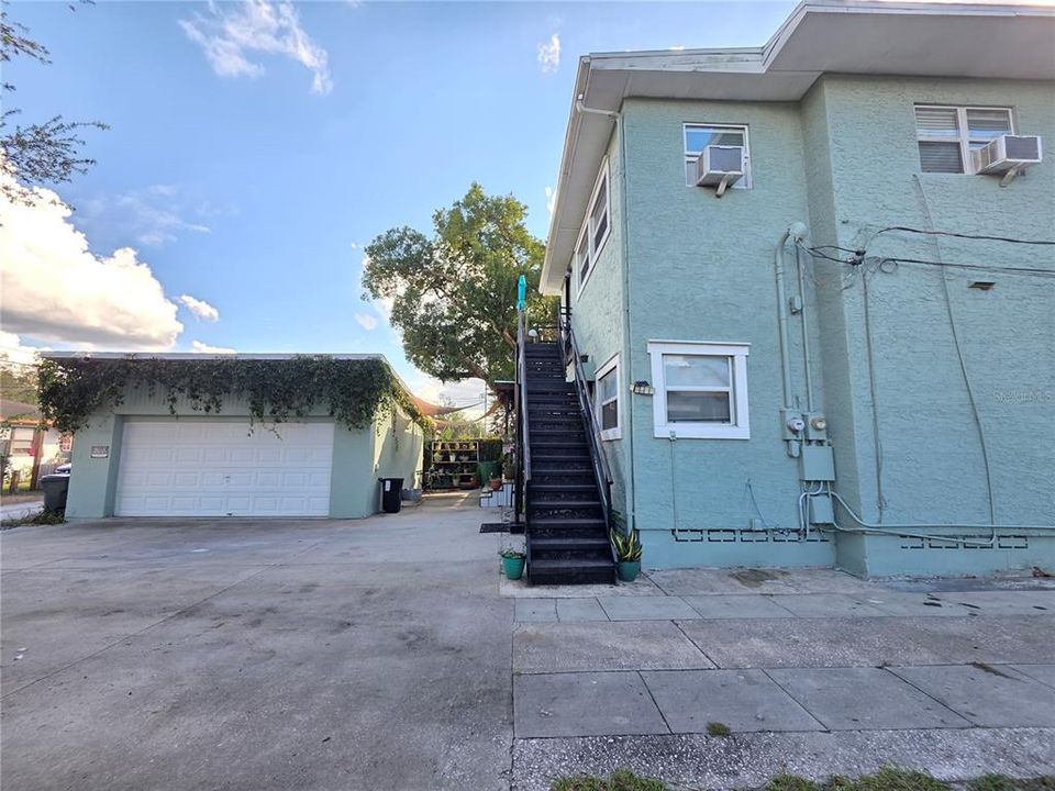 En Venta: $535,000 (4 camas, 2 baños, 2412 Pies cuadrados)