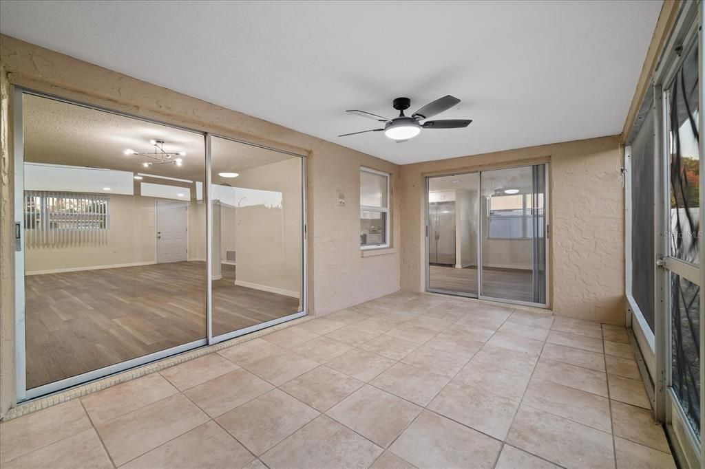 For Sale: $322,000 (3 beds, 3 baths, 1829 Square Feet)