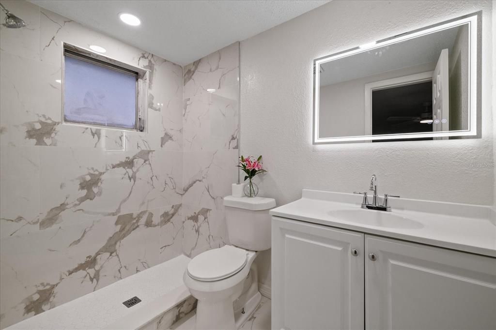 For Sale: $322,000 (3 beds, 3 baths, 1829 Square Feet)