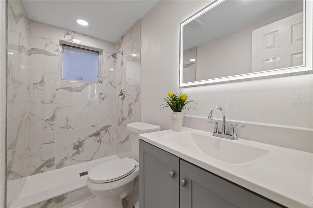 For Sale: $322,000 (3 beds, 3 baths, 1829 Square Feet)