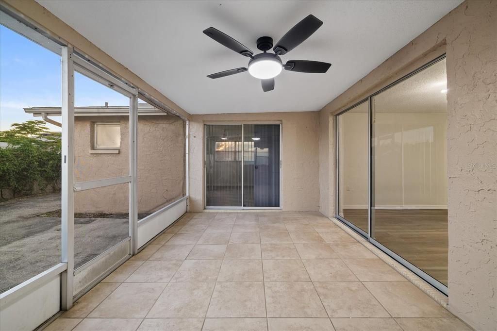 For Sale: $322,000 (3 beds, 3 baths, 1829 Square Feet)