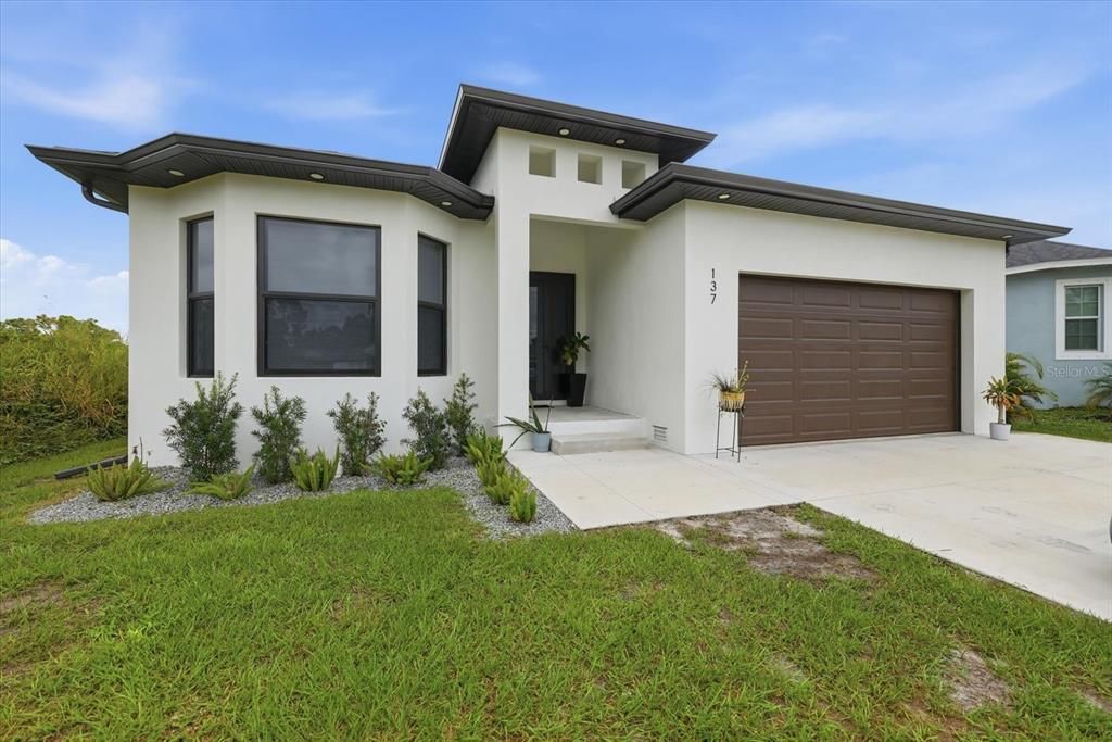 En Venta: $384,900 (3 camas, 2 baños, 1746 Pies cuadrados)
