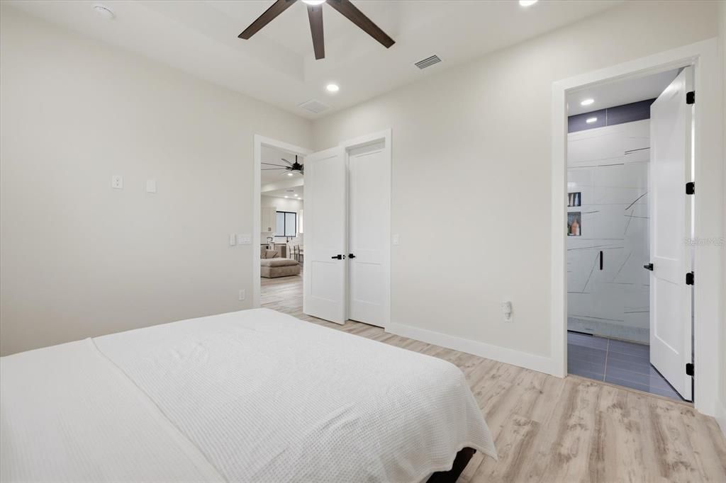 En Venta: $384,900 (3 camas, 2 baños, 1746 Pies cuadrados)
