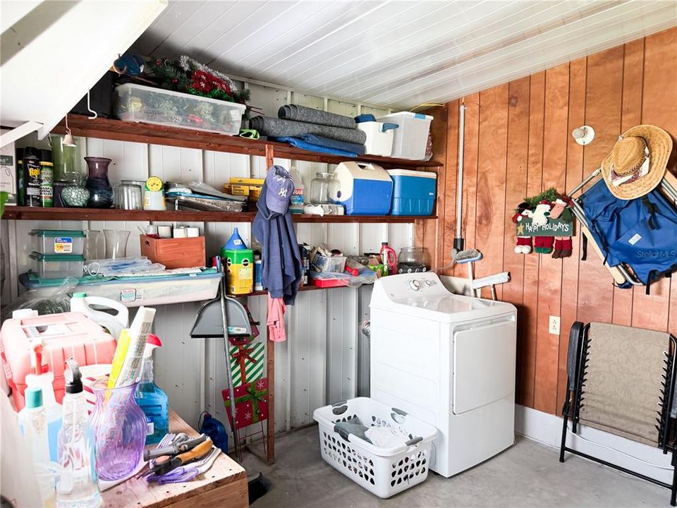 For Sale: $111,900 (3 beds, 2 baths, 1414 Square Feet)