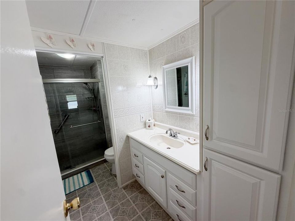 For Sale: $111,900 (3 beds, 2 baths, 1414 Square Feet)