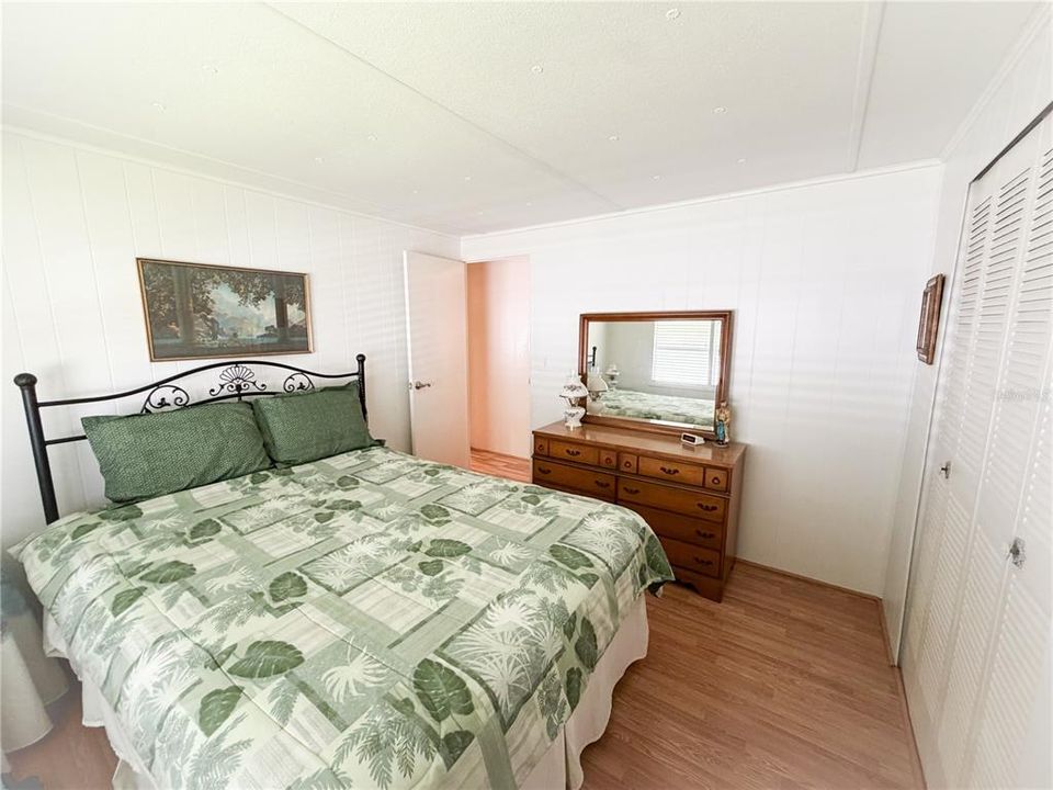 For Sale: $111,900 (3 beds, 2 baths, 1414 Square Feet)