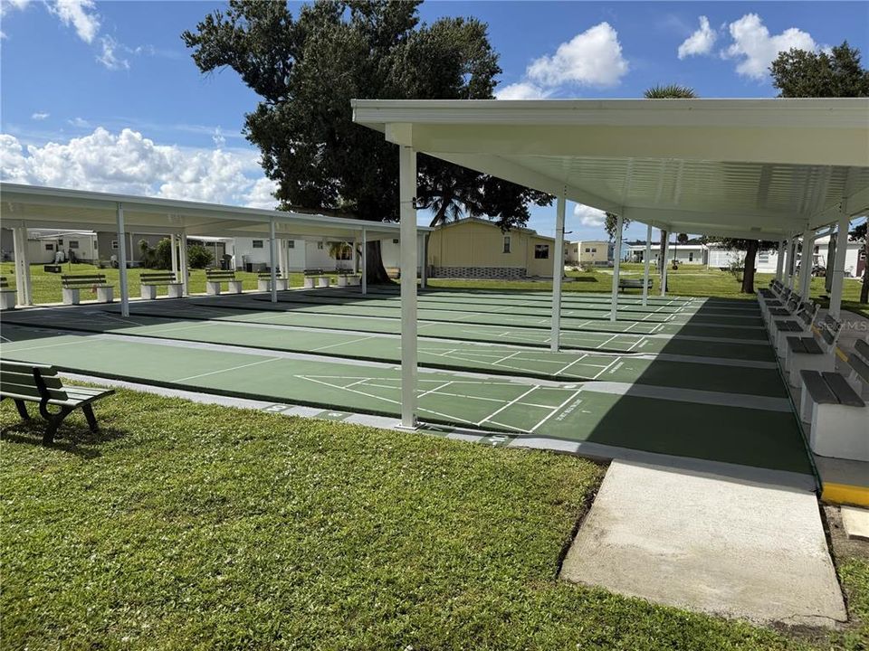 For Sale: $111,900 (3 beds, 2 baths, 1414 Square Feet)
