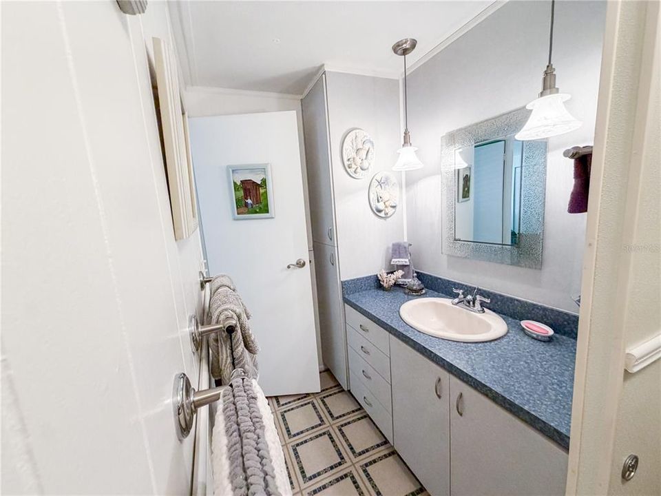 For Sale: $111,900 (3 beds, 2 baths, 1414 Square Feet)