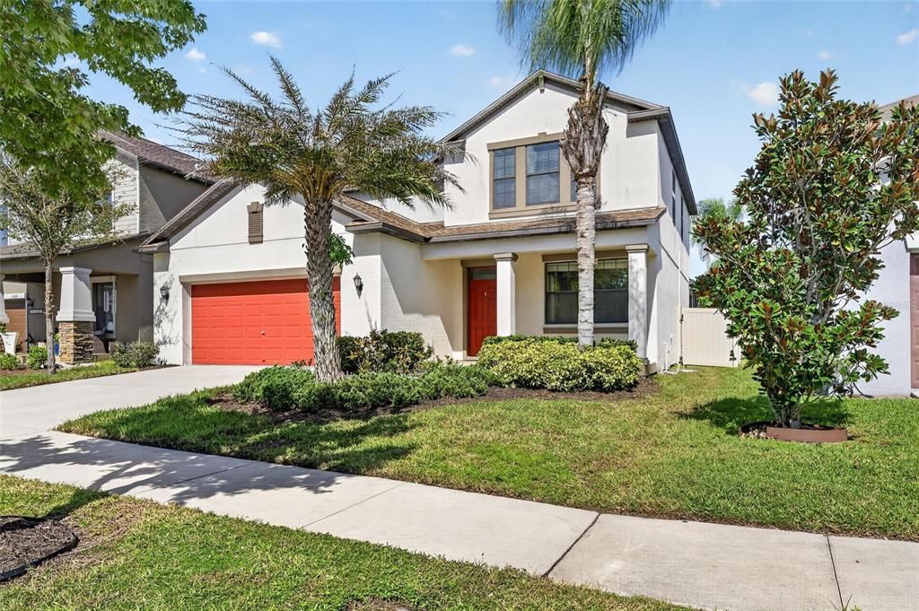 En Venta: $504,999 (4 camas, 3 baños, 2555 Pies cuadrados)