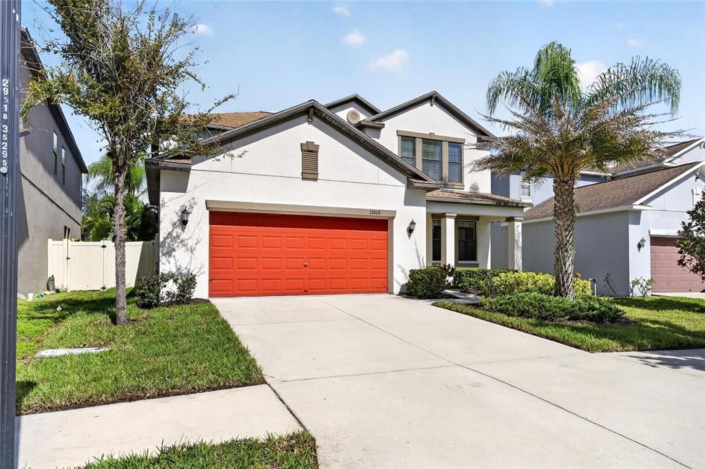 En Venta: $504,999 (4 camas, 3 baños, 2555 Pies cuadrados)