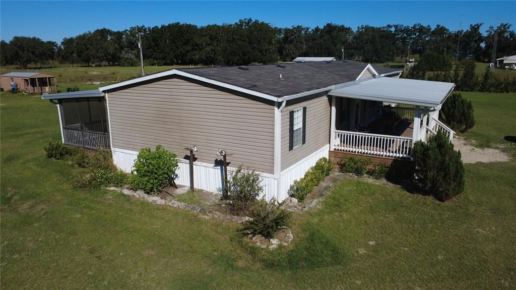 For Sale: $425,000 (4 beds, 2 baths, 1820 Square Feet)