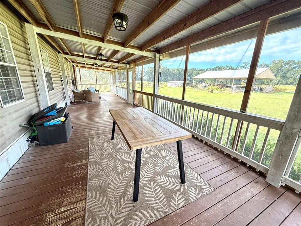 For Sale: $425,000 (4 beds, 2 baths, 1820 Square Feet)
